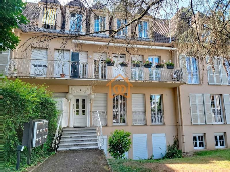 Appartement - 86 m² - 4 pièces