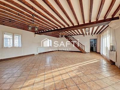 Maison - 342 m² - 14 pièces