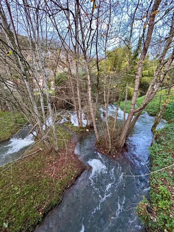 Demeure - 230 m² - 6 pièces