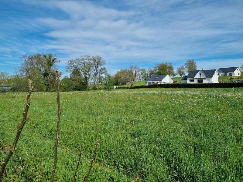 Terrain constructible - 8 758 m²