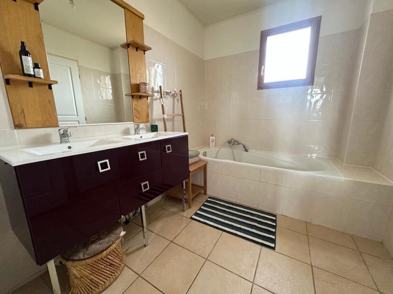 Maison - 115 m² - 5 pièces