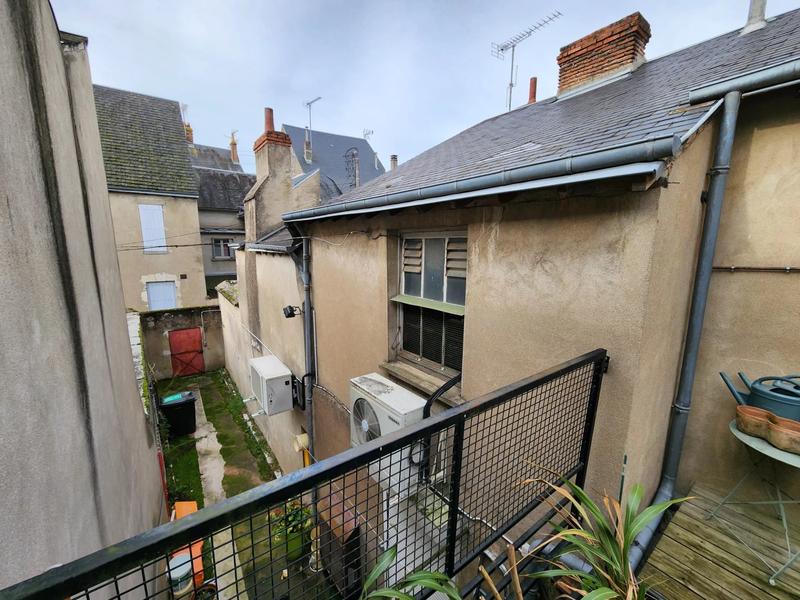 Immeuble mixte - 195 m²