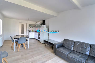 Maison traditionnelle - 57 m² - 4 pièces