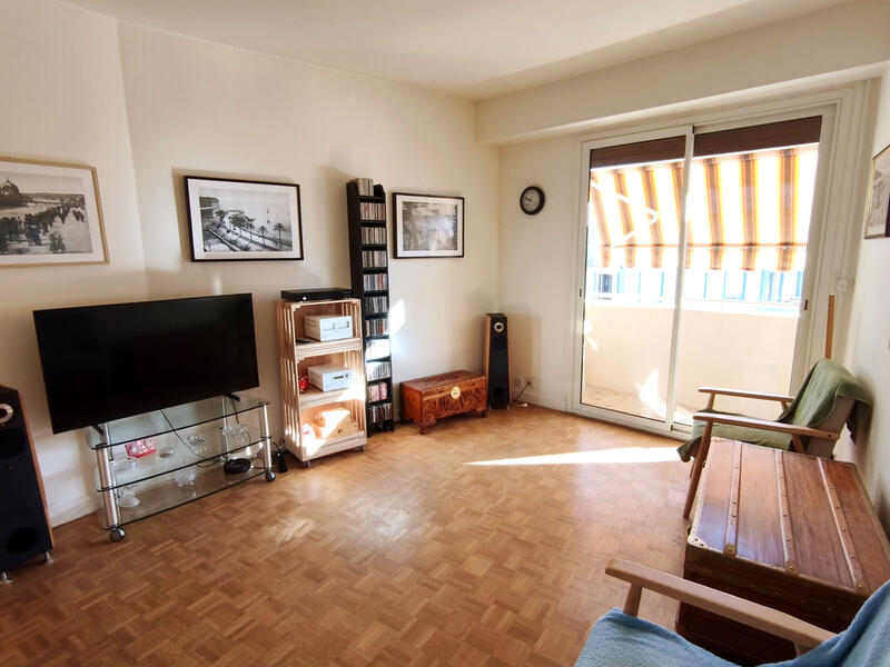 Appartement - 49 m² - 2 pièces