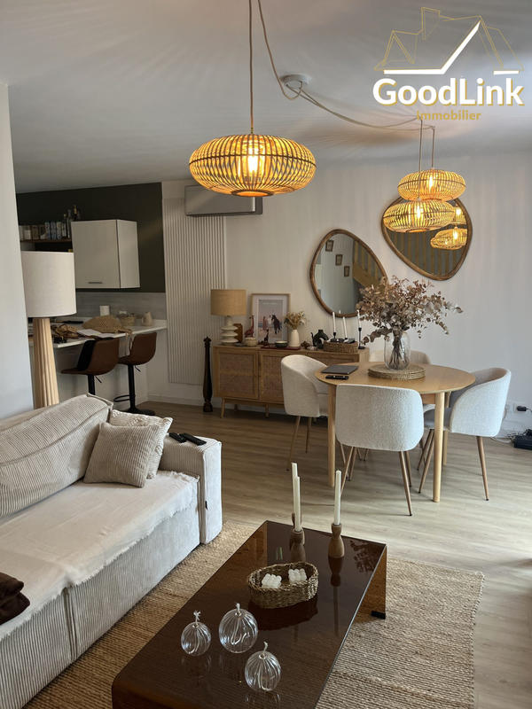 Maison - 80 m² - 4 pièces