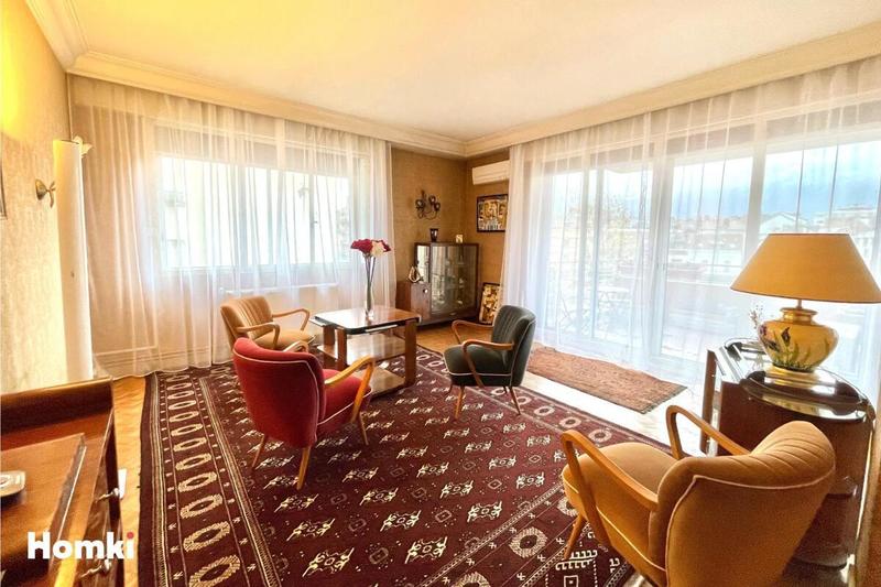 Appartement - 131 m² - 5 pièces