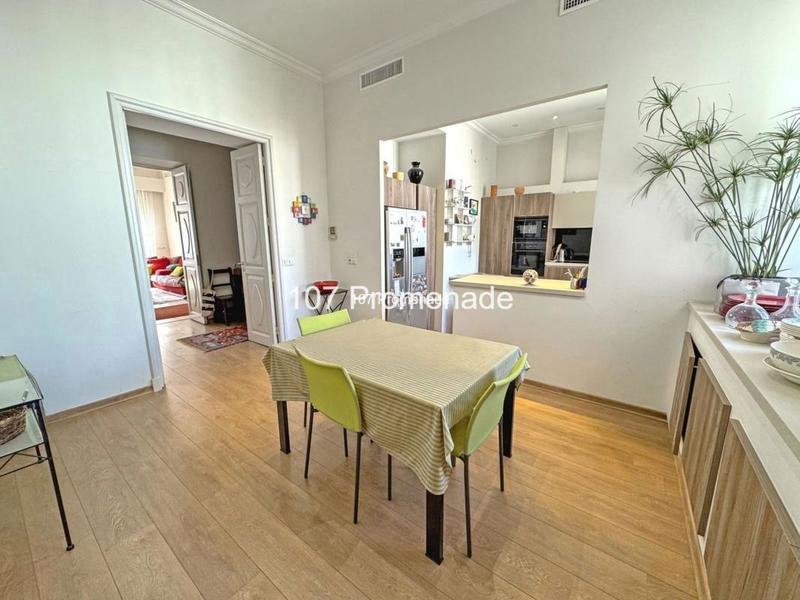 Appartement - 149 m² - 6 pièces