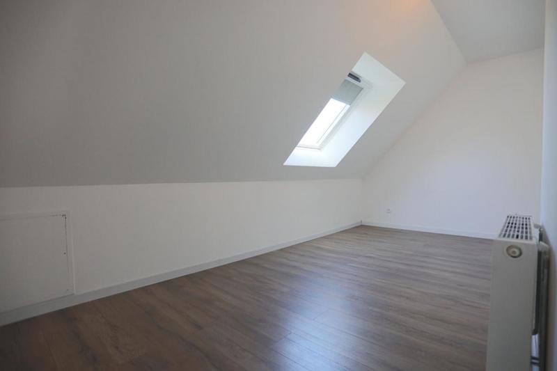 Maison - 97 m² - 5 pièces