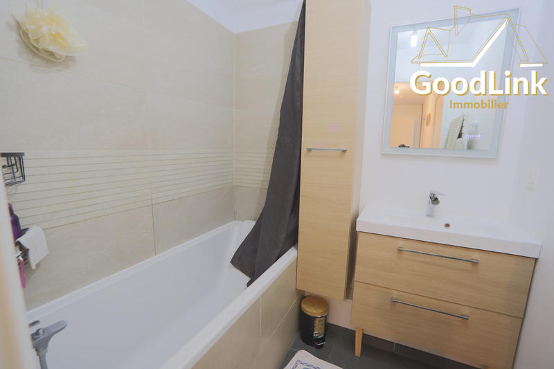 Appartement - 56 m² - 3 pièces