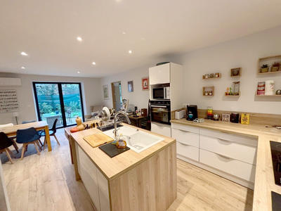 Villa - 140 m² - 4 pièces