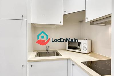 Studio - 14 m² - 1 pièce