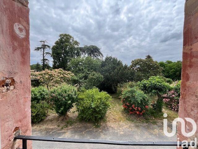 Maison - 280 m² - 10 pièces