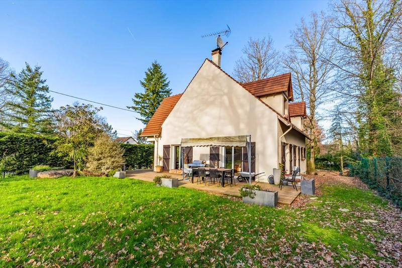 Maison - 176 m² - 6 pièces