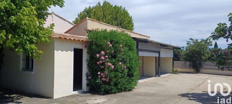 Local commercial - 91 m² - 4 pièces