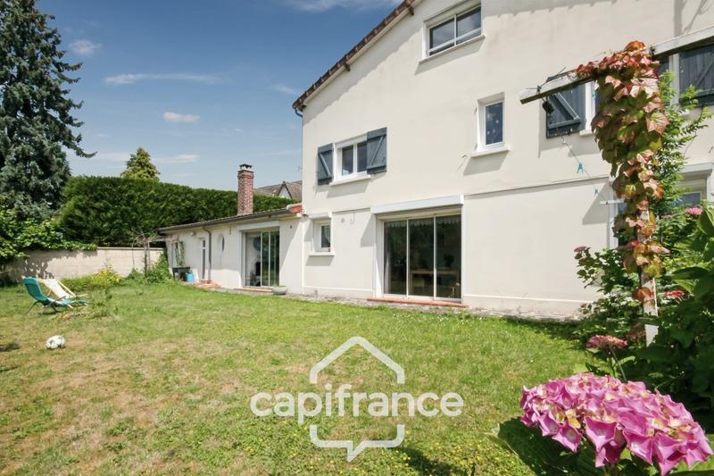 Maison - 211 m² - 7 pièces