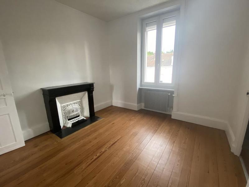 Appartement - 95 m² - 3 pièces