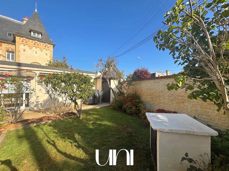 Maison - 172 m² - 7 pièces