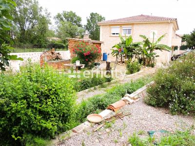 Maison - 80 m² - 5 pièces