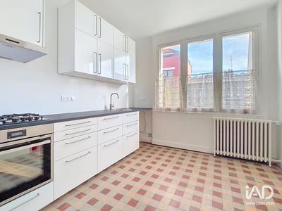 Maison - 145 m² - 6 pièces