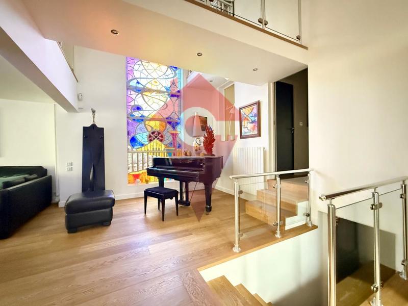 Maison d'architecte - 204 m² - 9 pièces