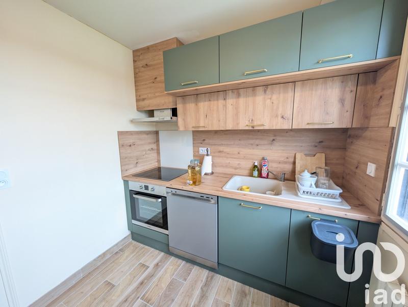 Maison - 99 m² - 5 pièces