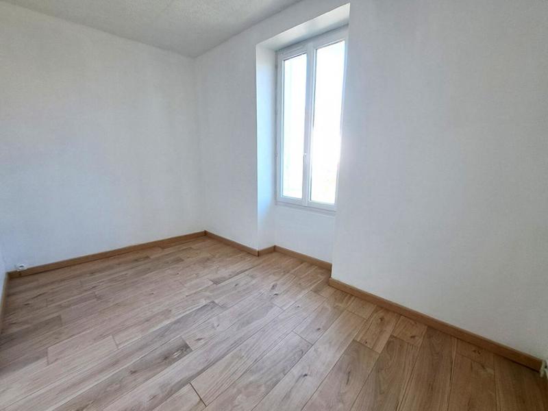 Maison - 91 m² - 5 pièces