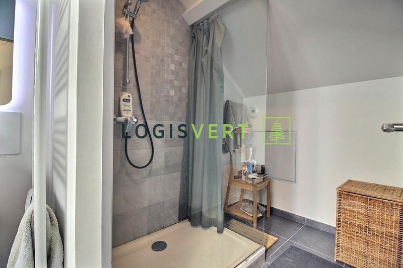 Maison - 107 m² - 6 pièces