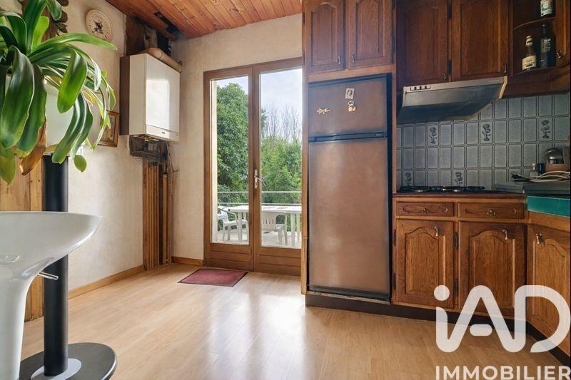 Maison - 90 m² - 3 pièces