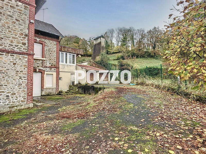 Maison - 169 m² - 8 pièces