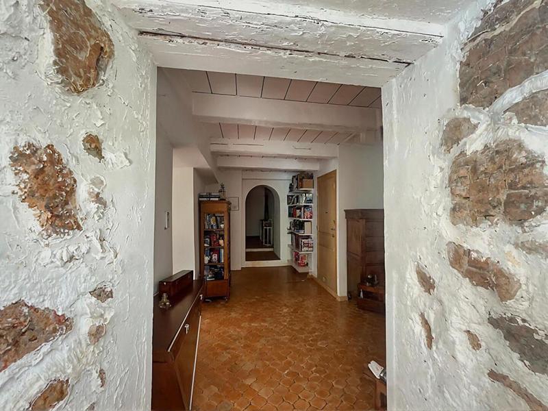 Maison - 274 m² - 9 pièces