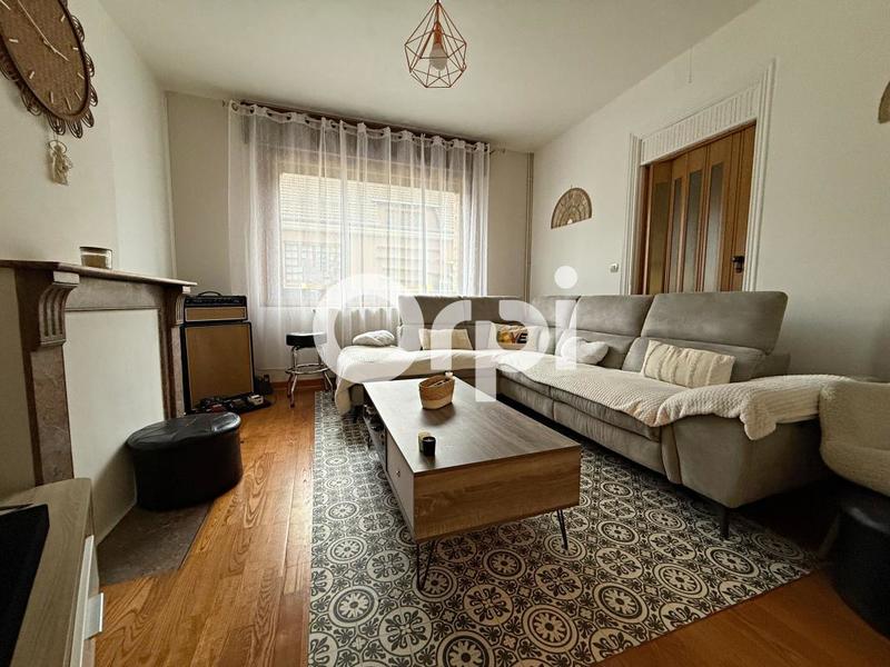 Maison - 91 m² - 5 pièces