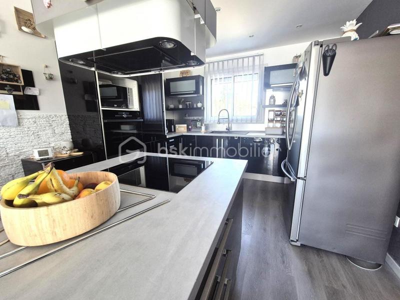 Maison - 150 m² - 4 pièces