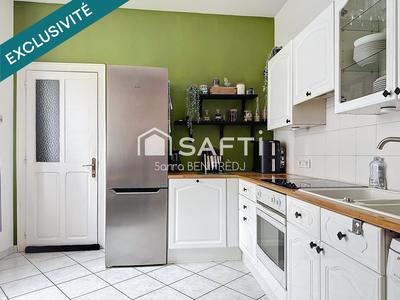 Maison - 90 m² - 4 pièces