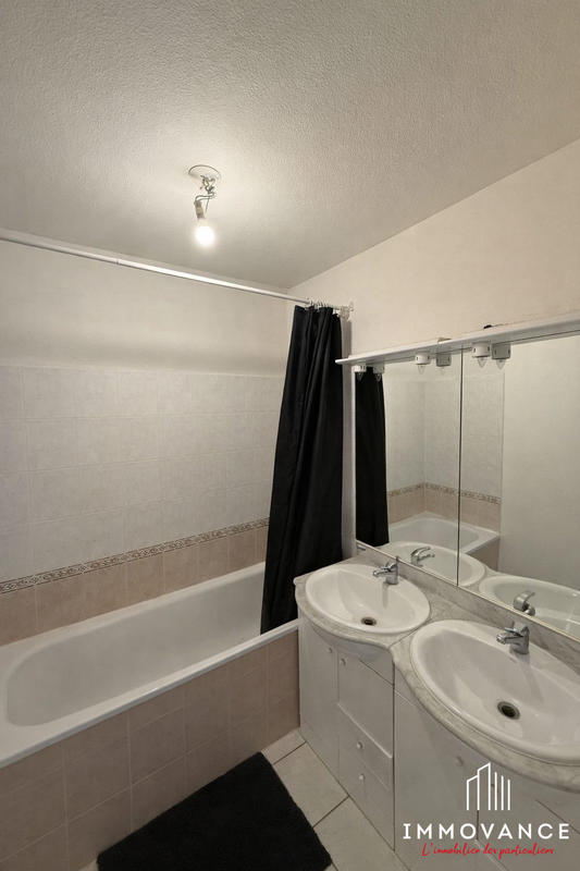 Appartement - 66 m² - 3 pièces