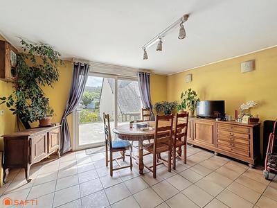 Maison - 127 m² - 6 pièces