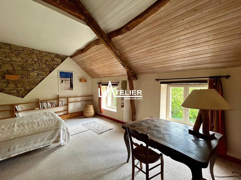 Longère - 198 m² - 6 pièces