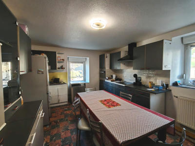 Maison - 130 m² - 4 pièces