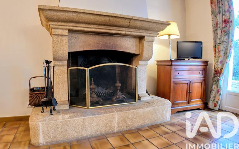 Maison - 180 m² - 8 pièces