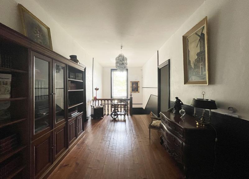 Château - 700 m² - 22 pièces