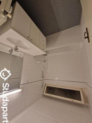 Chambre - 12 m² - 1 pièce