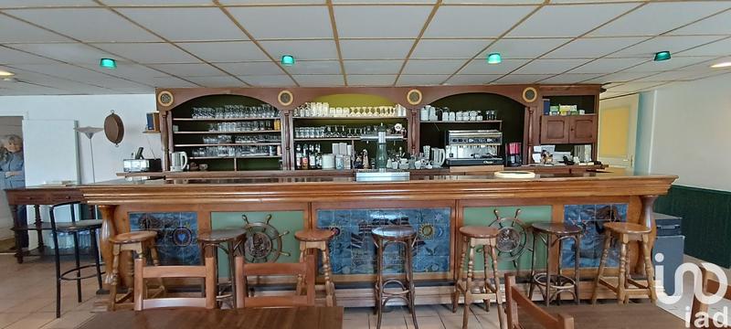 Local commercial - 282 m²