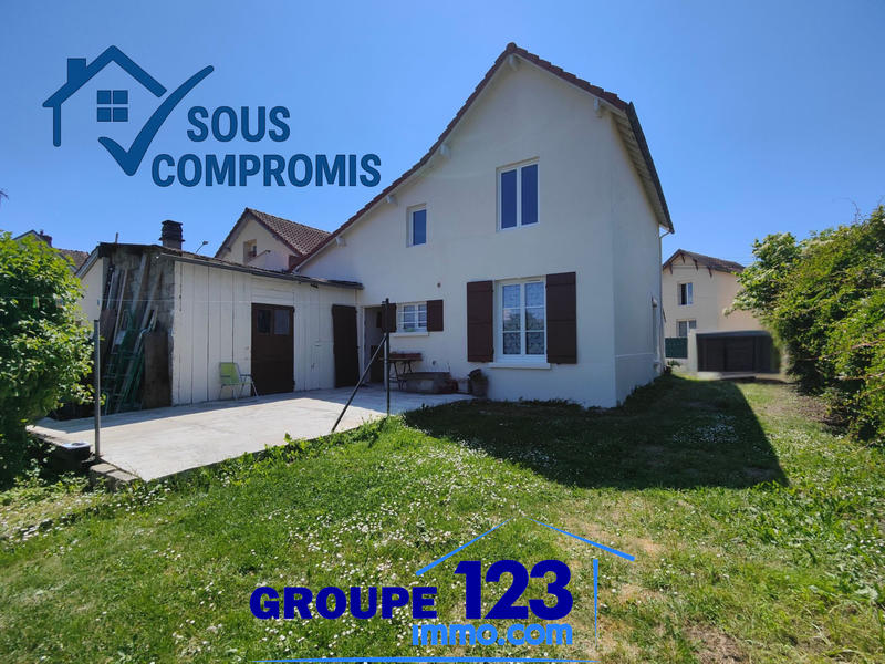 Maison - 99 m² - 4 pièces