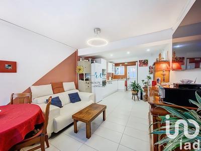 Maison de ville - 70 m² - 3 pièces