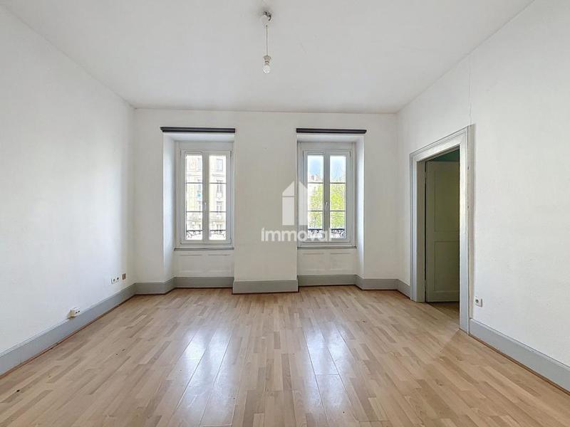 Appartement - 75 m² - 3 pièces