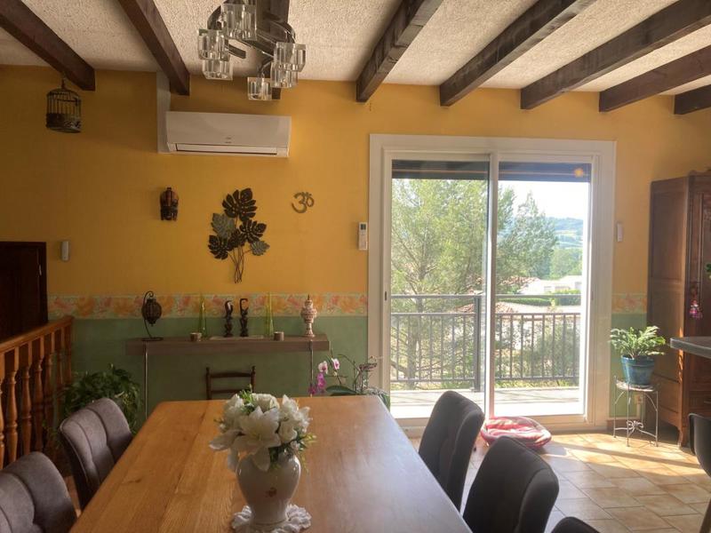 Villa - 230 m² - 11 pièces