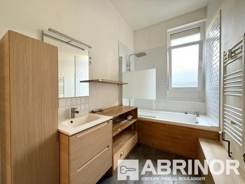 Appartement - 86 m² - 4 pièces