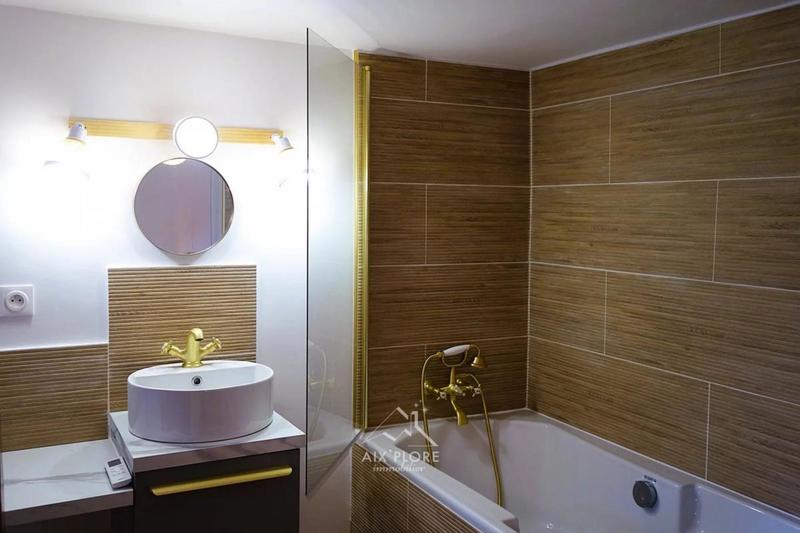 Propriété - 138 m² - 5 pièces