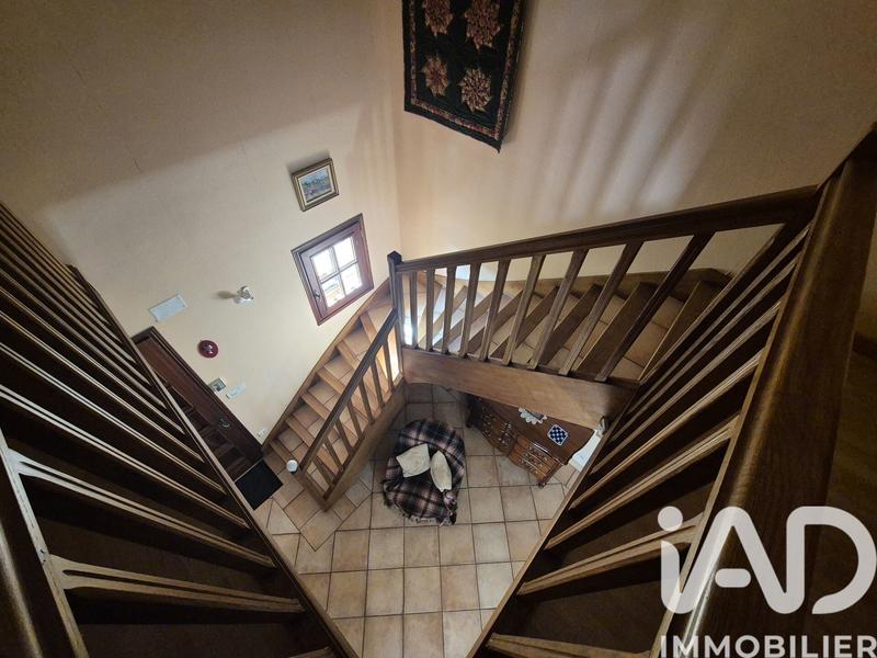 Maison - 191 m² - 4 pièces
