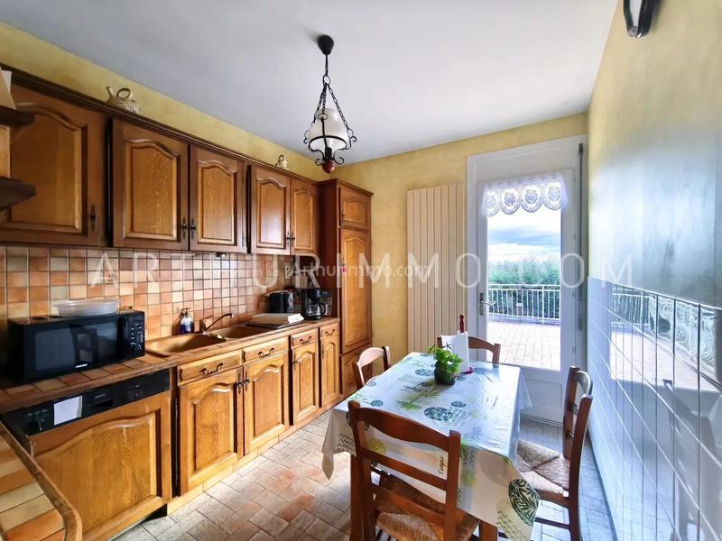 Maison - 92 m² - 4 pièces