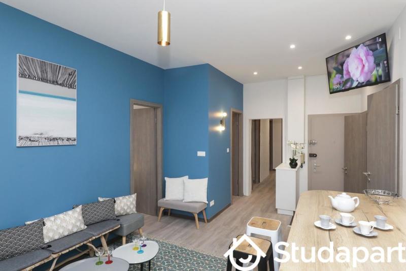 Chambre - 10 m² - 1 pièce